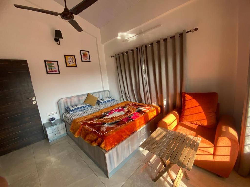 Aqua Villa Luxury Home Stay ロナバラ エクステリア 写真
