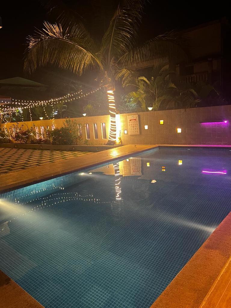 Aqua Villa Luxury Home Stay ロナバラ エクステリア 写真